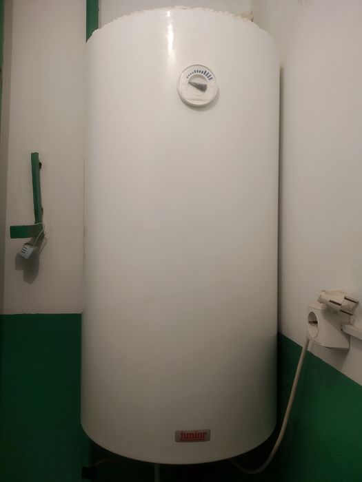 Продам котел от бойлера Ariston Junior на запчасти