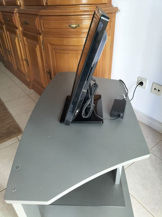 HDTV/MONITOR da marca Samsung modelo  T22D390
