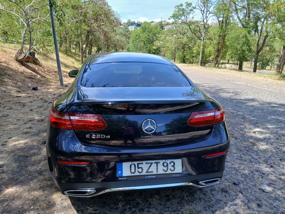 Mercedes 220e coupe