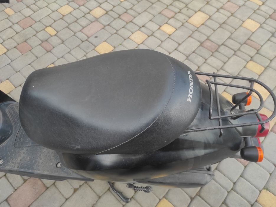 Продам скутер Honda
