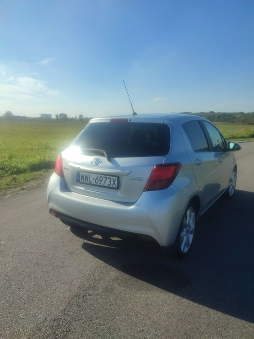 Sprzedam nie zawodną Toyotę Yaris 1.0