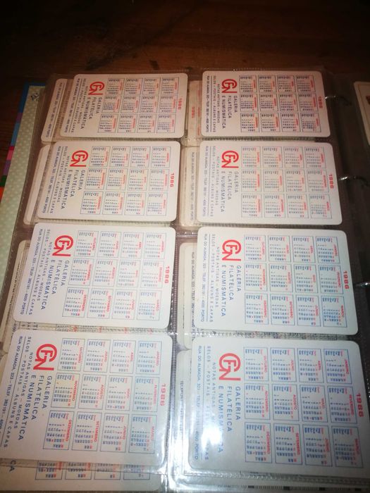 Calendários de futebol dos anos 80 a 1,50€ unidade