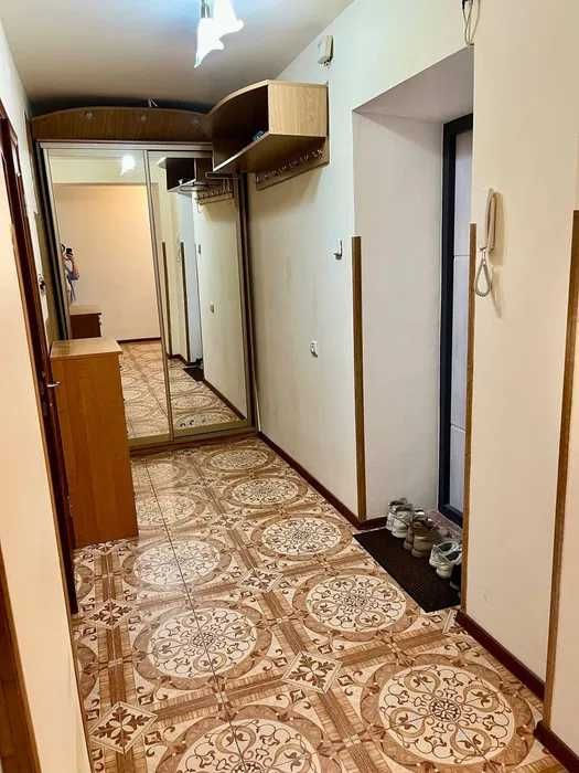 сдам  2х комнатную квартиру