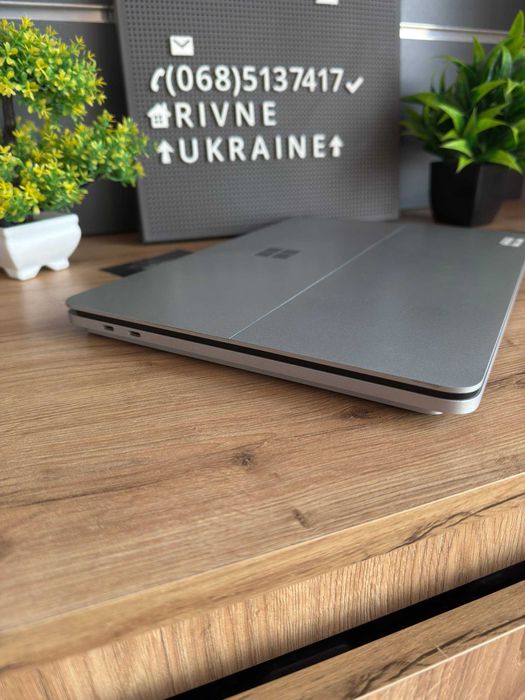 Microsoft Surface Laptop Studio 14.4" 3k 120hz i7-11th 32\2 TB + RTX 3050 TI 4 GB