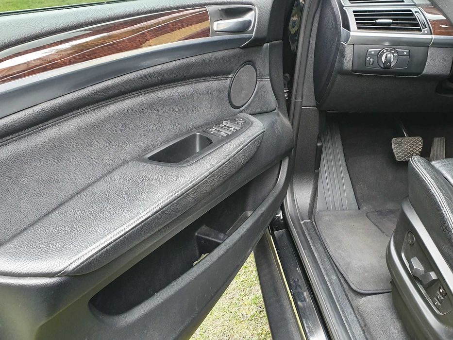 BMW X6 3,5i 2010
