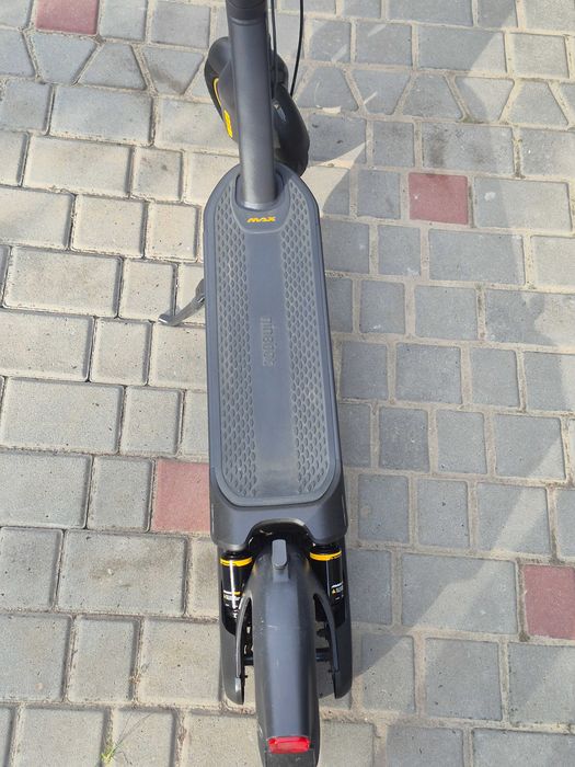електросамокат Segway-Ninebot MAX G2 D 2025 рік
