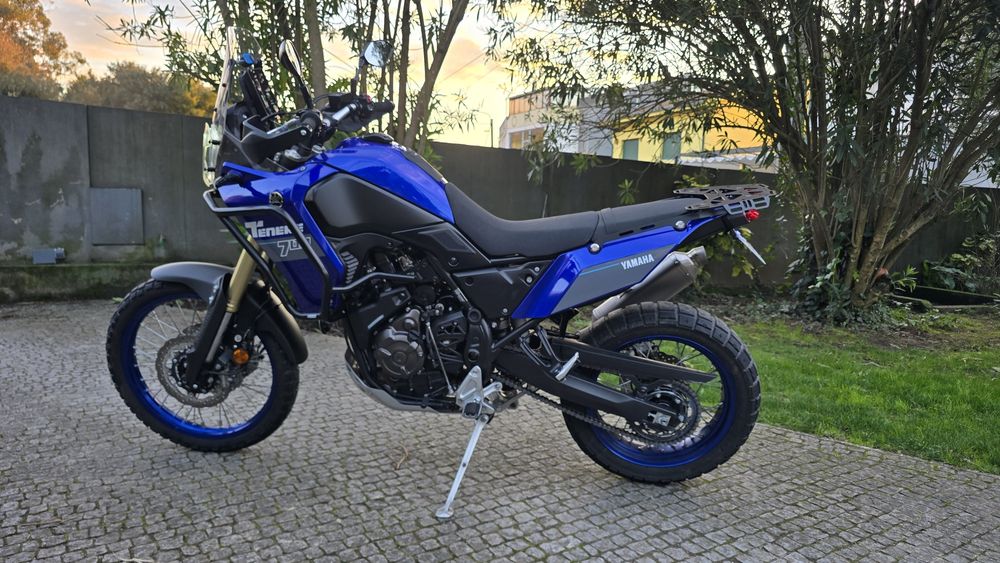 Tenere 700  ano24 9000kms