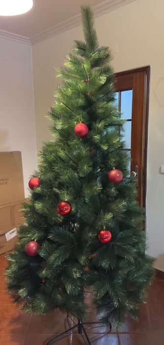 Árvore de Natal 2,10m