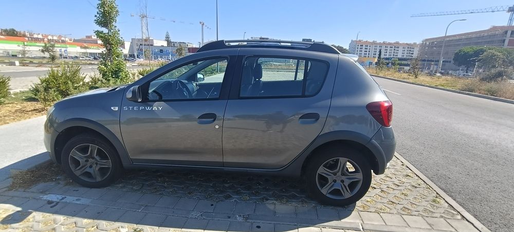 Dacia Sandero — fotografia 4