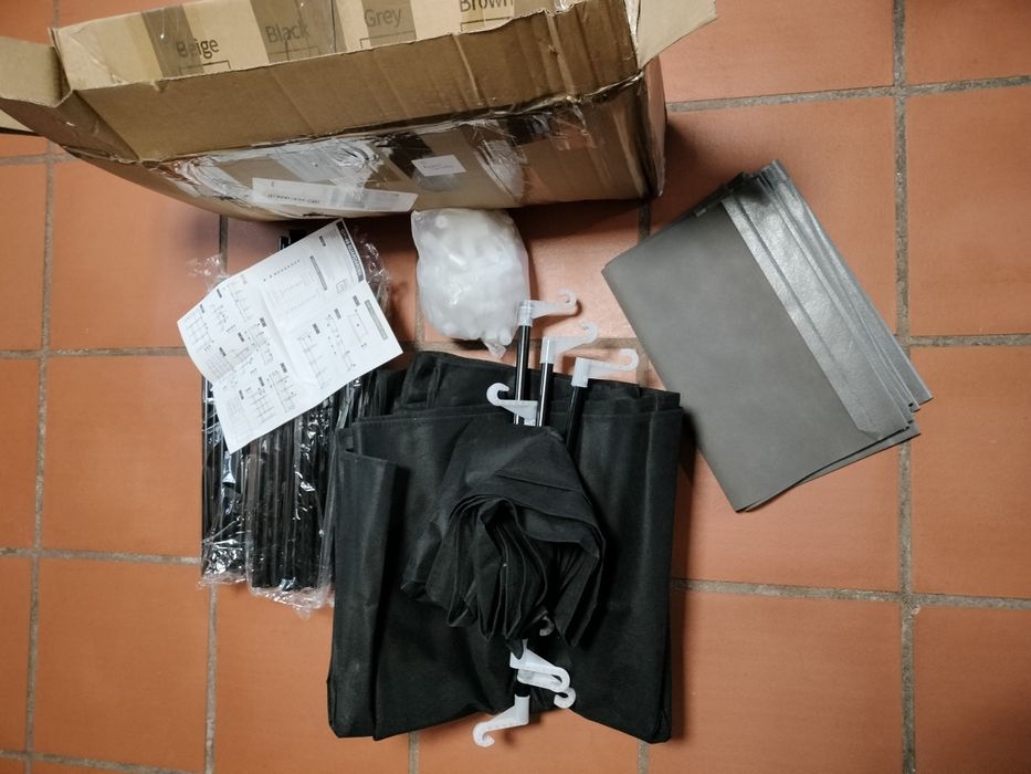 Roupeiro portátil