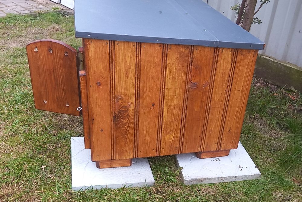 Буда для собаки утеплена 65х75х65см