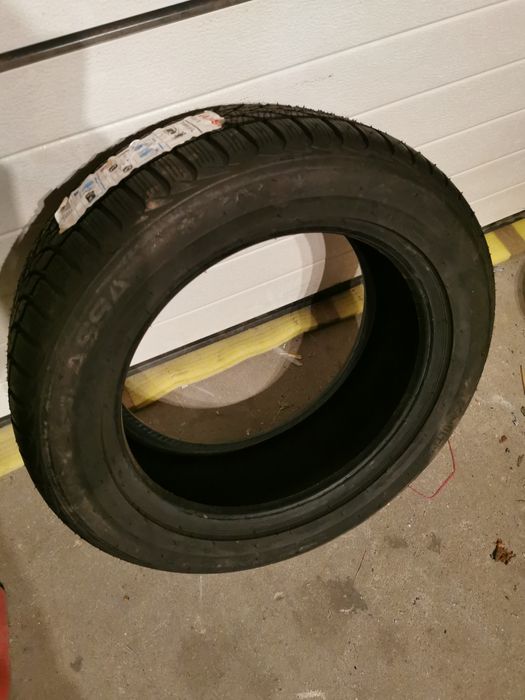 205/55 r16 94V XL Lassa