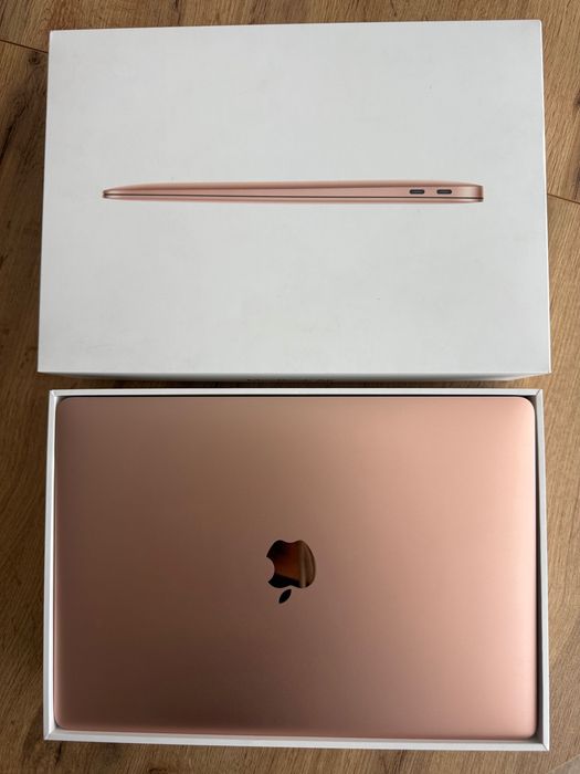 MacBook Air Retina 13" (2018) | Intel i5 | 8 GB RAM | 128 GB SSD