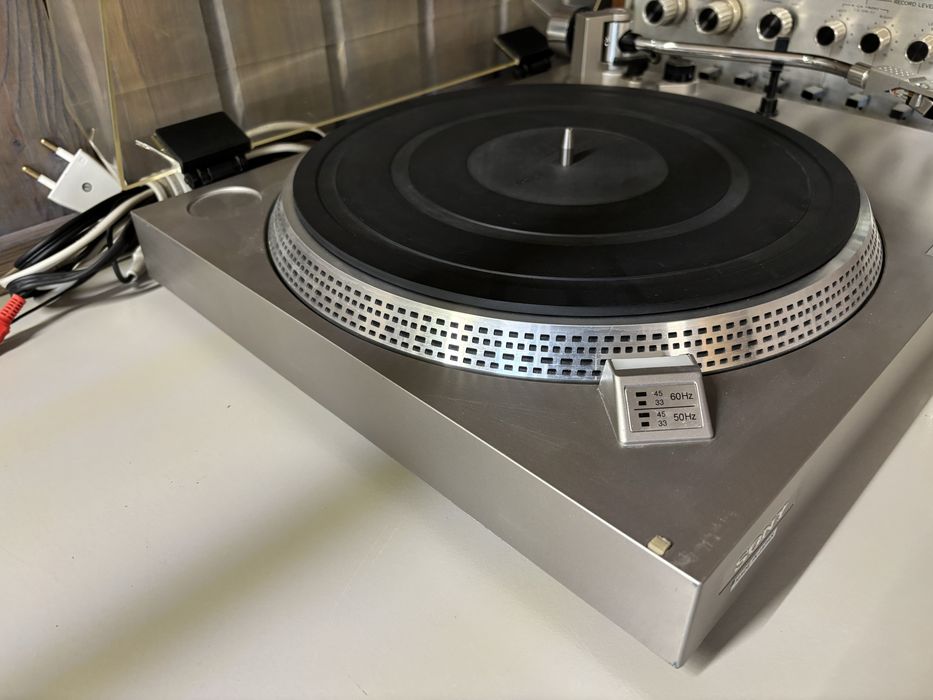 Gramofon Sony  PS-212A Direct drive automatic turntable system
