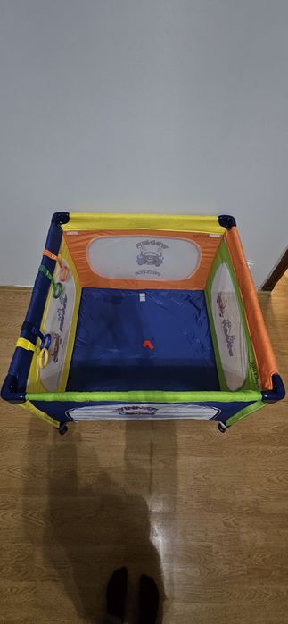 Łóżeczko ala kojec turystyczne wygodne