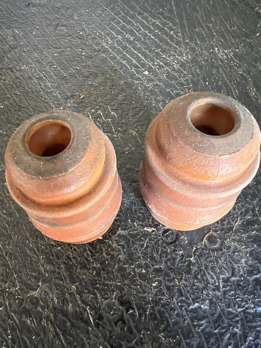 Batentes Suspensao Frente VW Passat B5.5 3BG