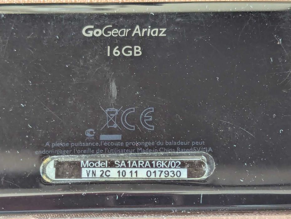 Philips GoGear Aria MP3 video player Portable AV Player 16GB