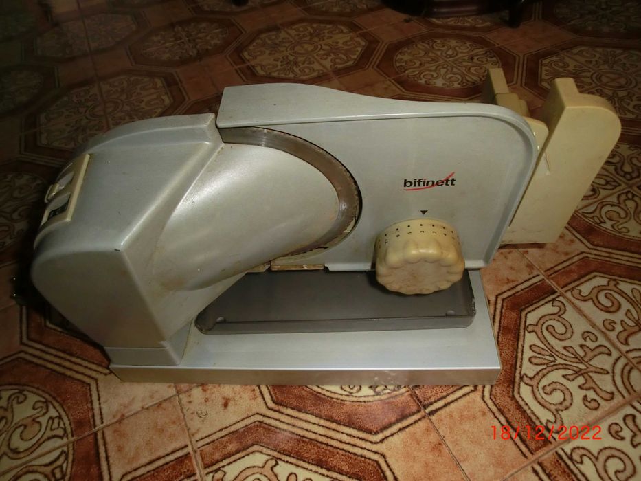 Cortadora de carnes, etc.