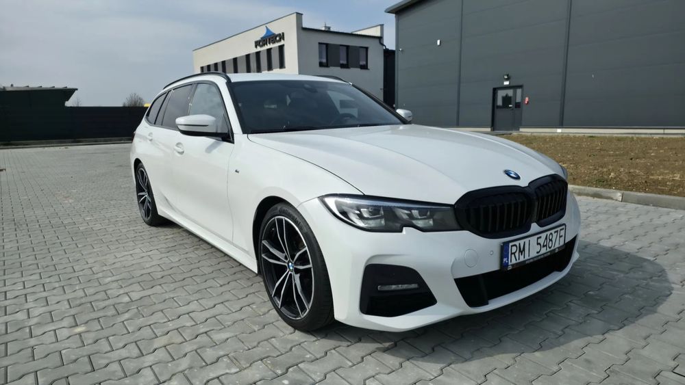 BMW Seria 3 Serwis ASO, Niski Przebieg, Hak, Vat Marża ,Full Mpakiet, Po serwisie,