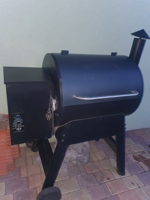 Гриль пеллетный Тraeger pellet grill llc