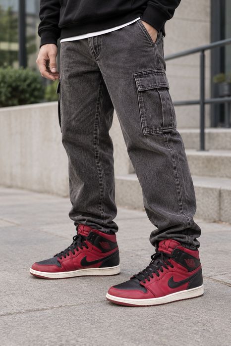Оригинал  кроссовки Nike Air  Jordan 1 Mid"Reverse Bred" 45,5 размер (29,5см)