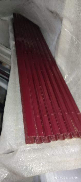 Burgundy Window Grille64551625134978121