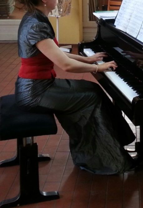 Bolerko spódnica S srebrna Fashionart koncertowa komplet
