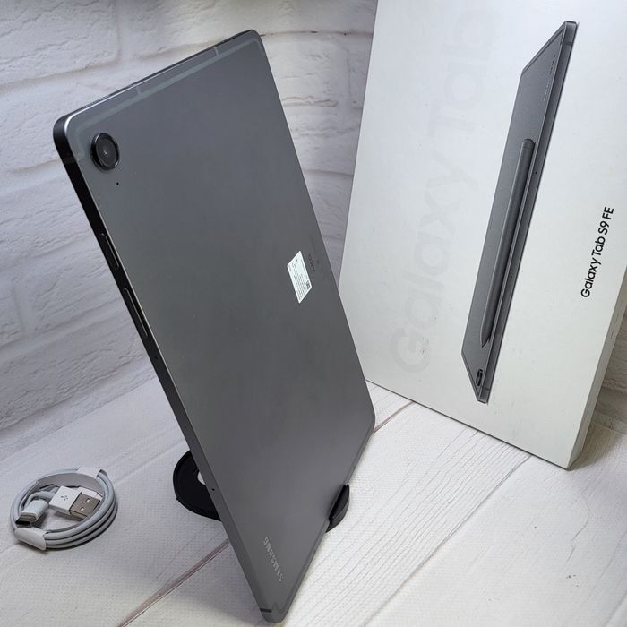Продам планшет  Samsung Tab S9 FE 6/128 Gb WiFi в гарному стані