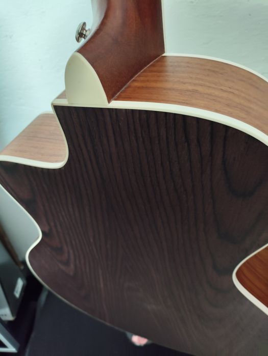 Guitarra electroacústica APC EA200 PSI CW