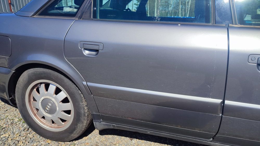 Audi A6 C4 drzwi prawe lewe tył LY7P