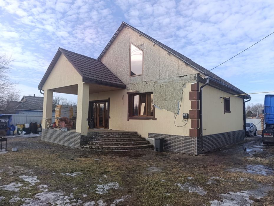 Продам дом в г. Изюм