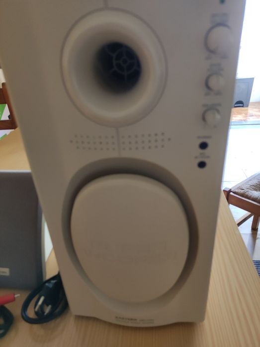 Colunas + subwoofer Eastern