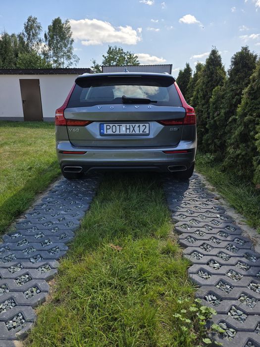 Volvo V60 B5 B AWD Geartronic Momentum