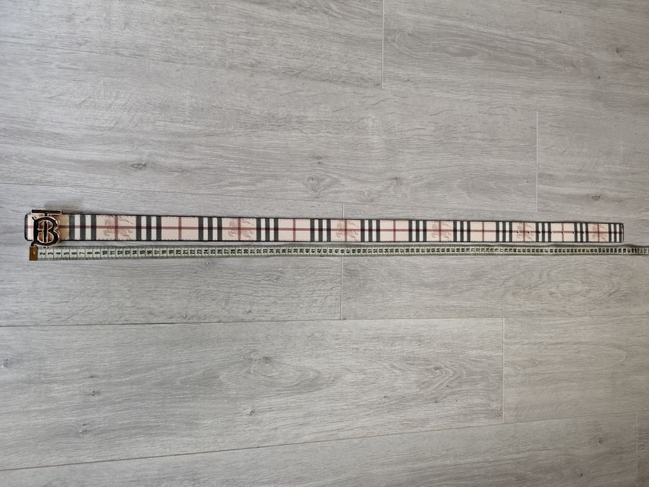 Dwóstronny pasek burberry