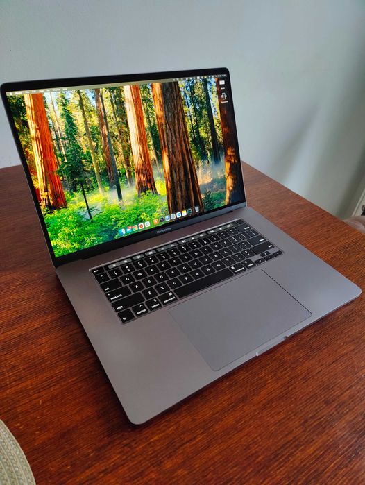 Laptop Apple MacBookPro 16,1. A2141, 2019