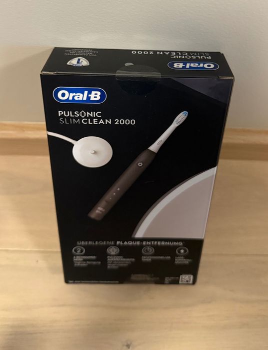 Oral-B Pulsonic SlimClean 2000 Black – звукова зубна щітка