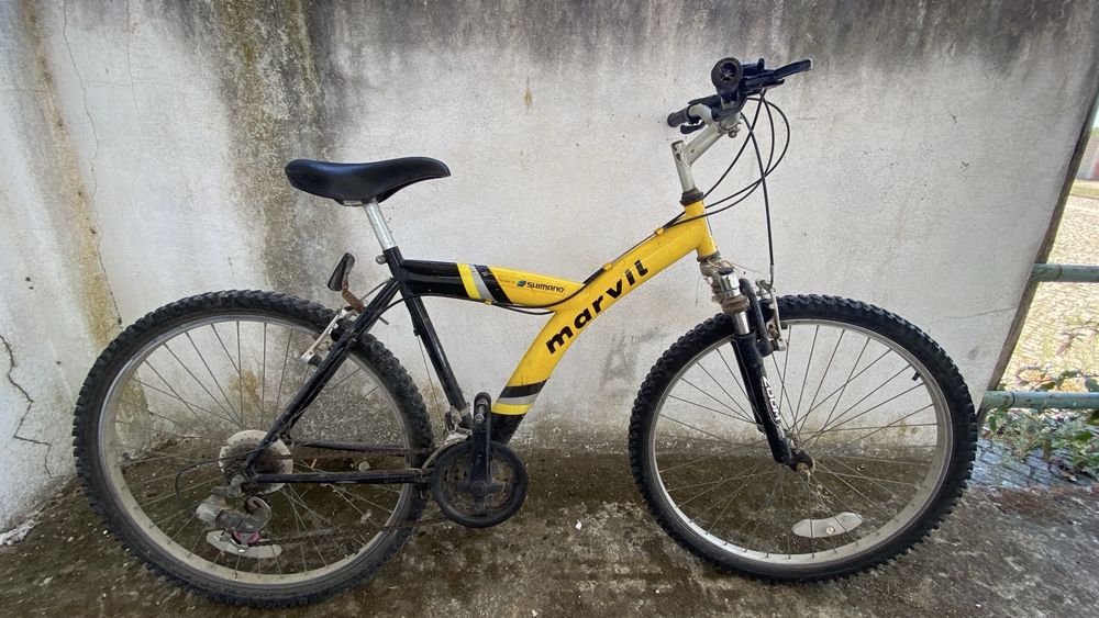 Bicicleta BTT Marvil Roda 26 (Componentes Shimano)