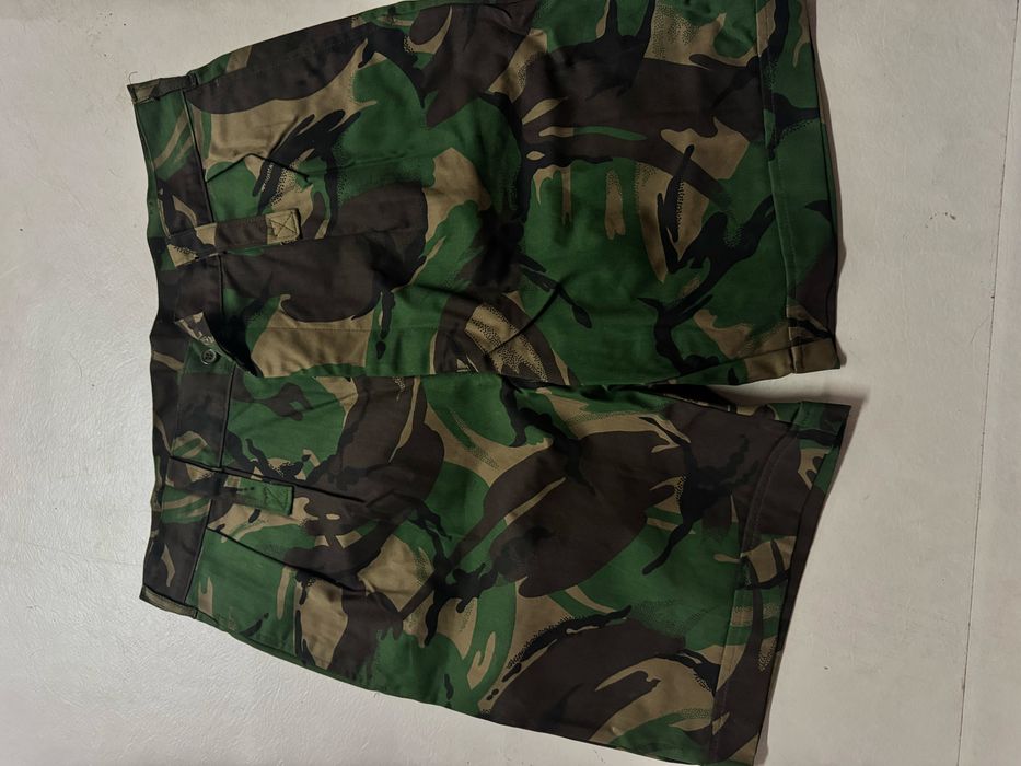 Farda camuflada completa (camisa, calçoes)