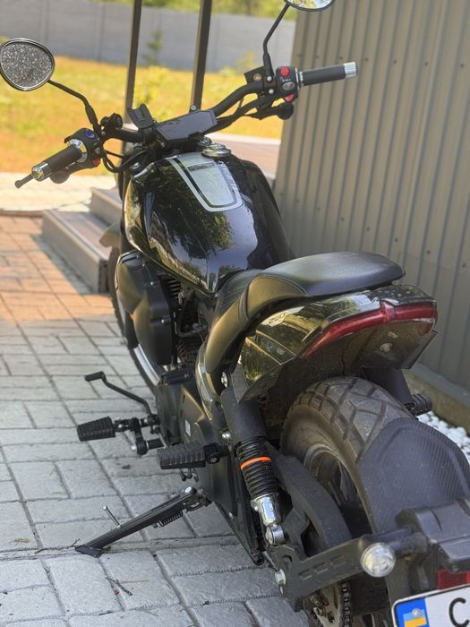 Продам свій мотоцикл Lifan V16s, ефектний та зручний