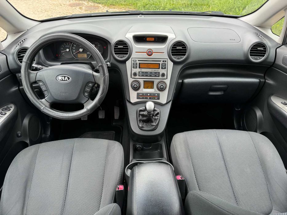 Kia Carens 2.0 CRDi LX (7lug.) 1 Proprietário - 2009