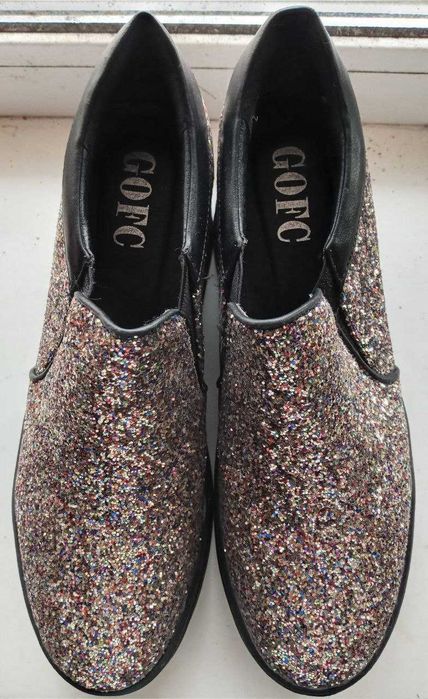 Сабо жіночі нові в упаковці. Розмір 41