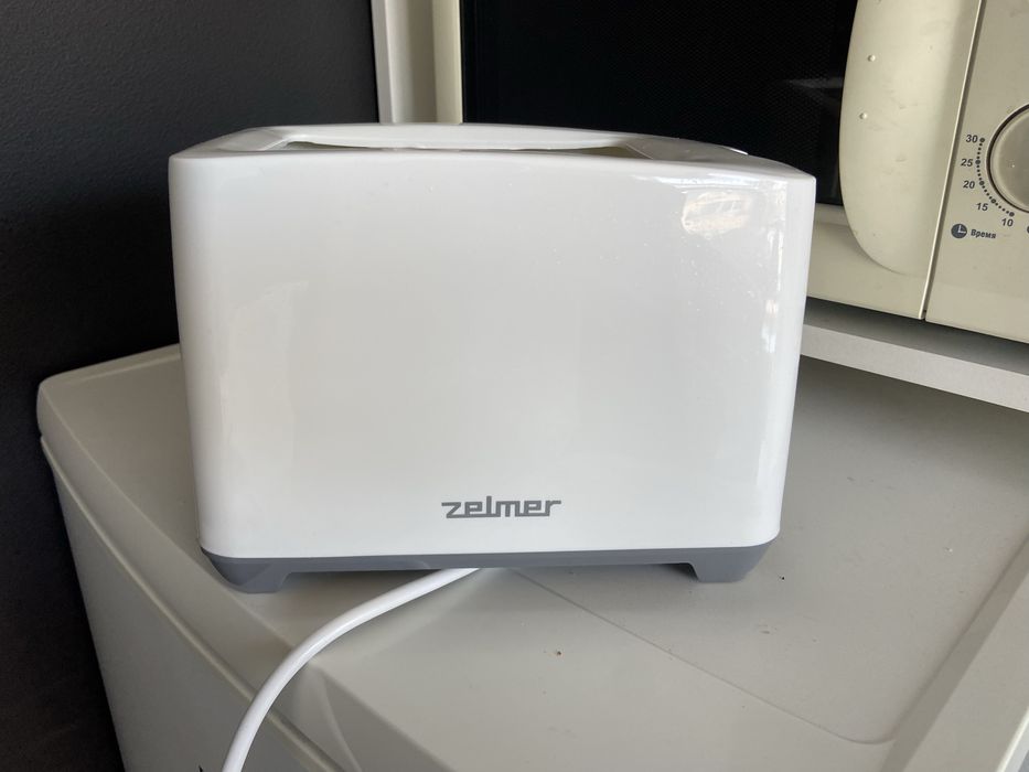 Продам тостер Zelmer