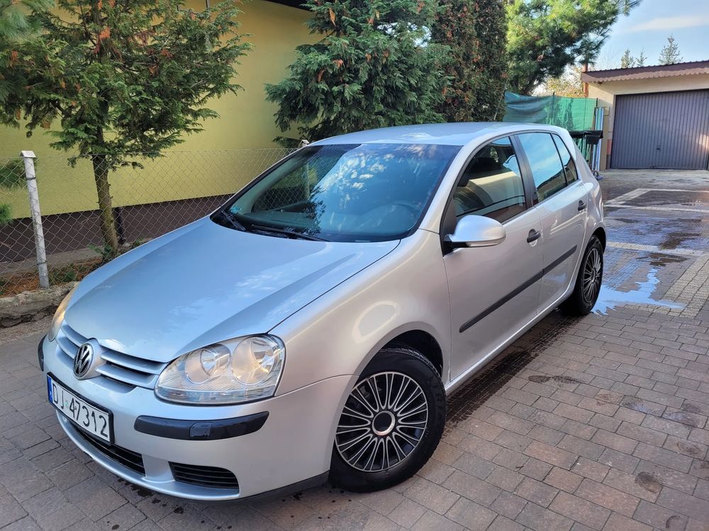 Volkswagen Golf 1.9 TDI DSG DPF Comfortline