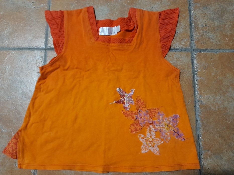 Roupa criança variada