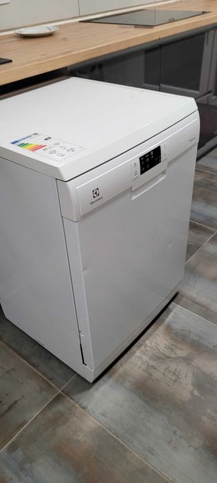 Máquina de lavar loiça Electrolux ESF5535LOW