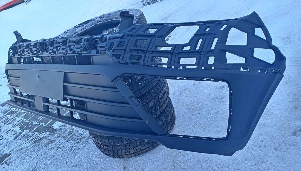 Бампер Крило Телевізор Решітка Зеркало Крафтер 2 Crafter MAN