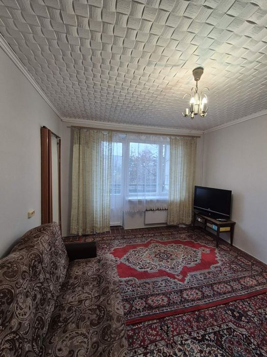 Здається в оренду кв-ра поблизу Центруу  на Проспееті Свободи