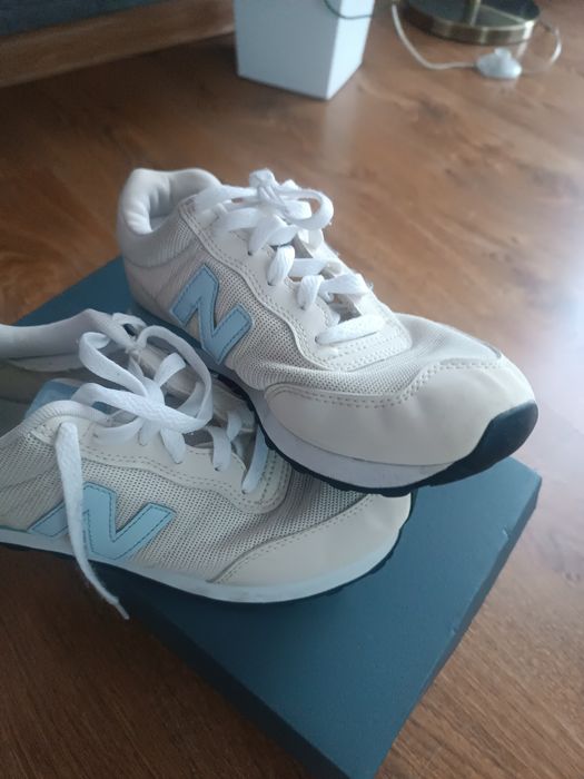 Buty sportowe  NB