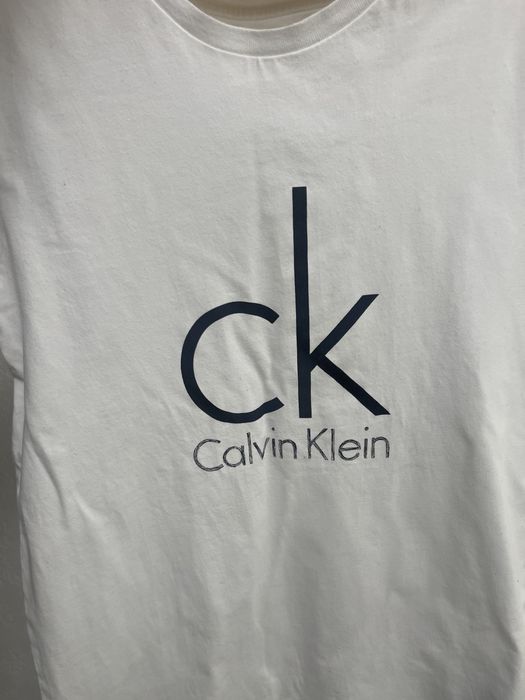 Футболка calvin klein