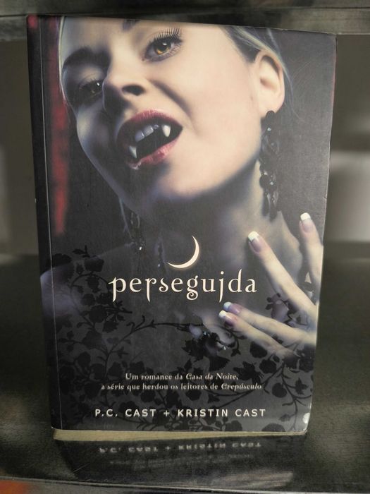 Perseguida — P. C. Cast & Kristin Cast